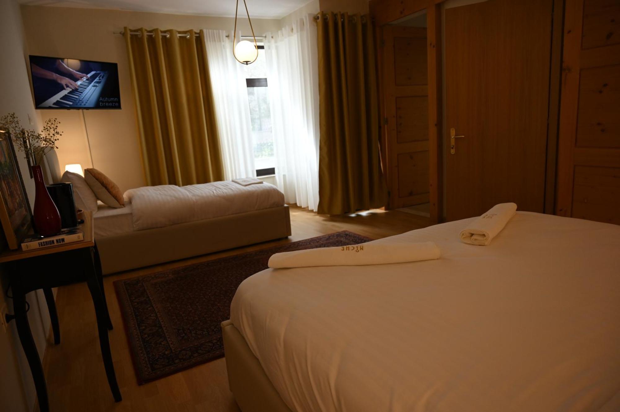 Niche Boutique Hotel Tirana Kültér fotó
