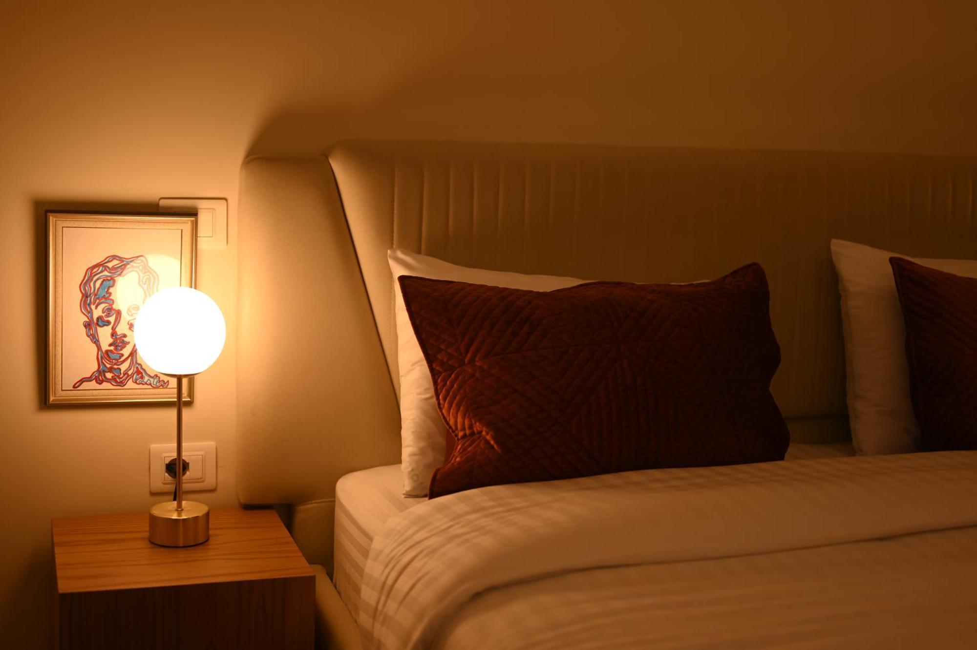 Niche Boutique Hotel Tirana Kültér fotó