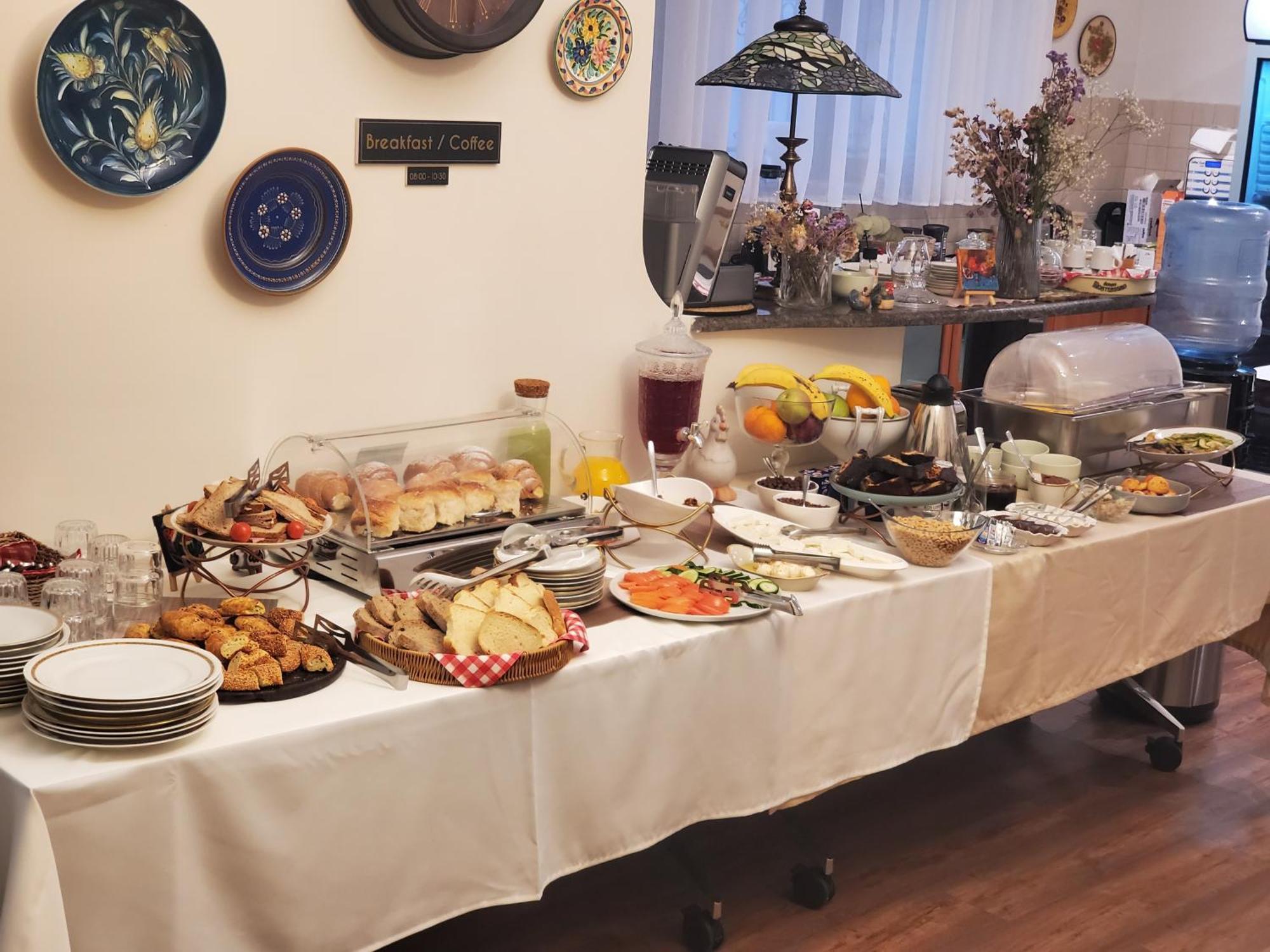 Niche Boutique Hotel Tirana Kültér fotó